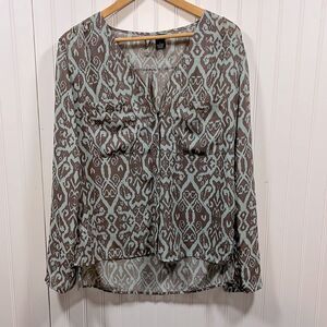 BKE boutique button up blouse